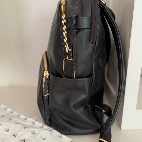 Tumi Black Leather Backpack - Picture 10 of 10